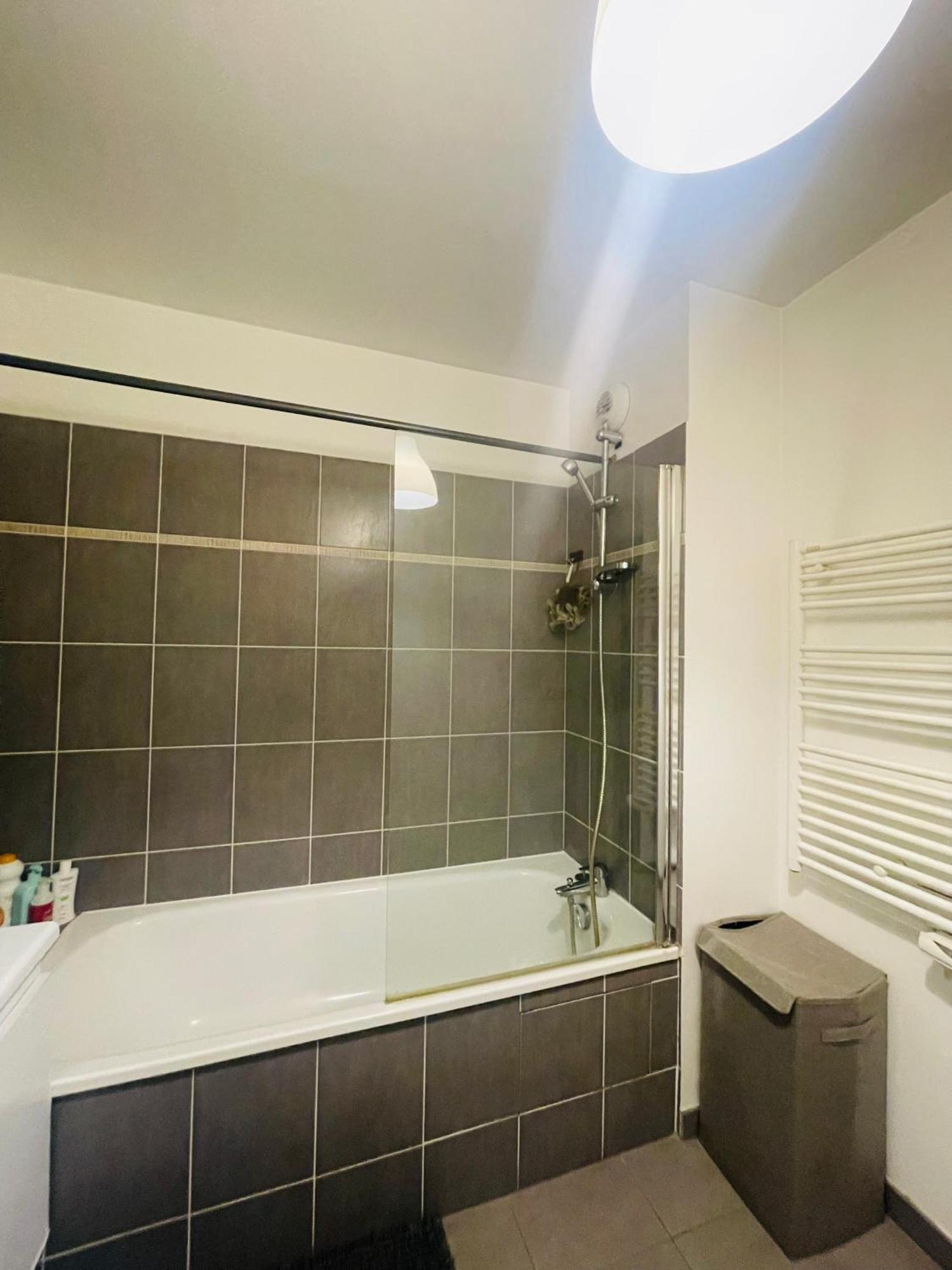 شقة La Chambre سان دوني المظهر الخارجي الصورة